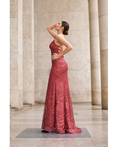 Robe longue de cocktail, Rouge