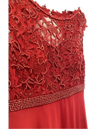 Robe longue de cocktail, Rouge